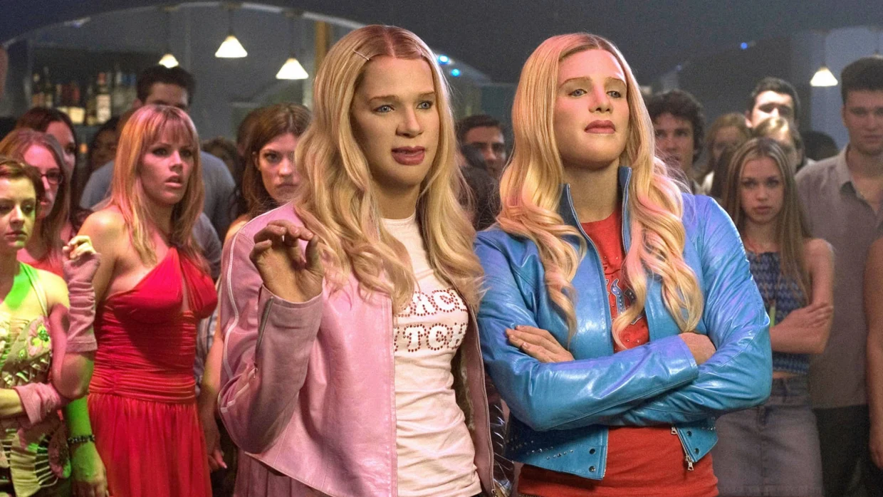 Fausses Blondes Infiltrées Fausses Blondes Infiltrées Critique Film Wayans
